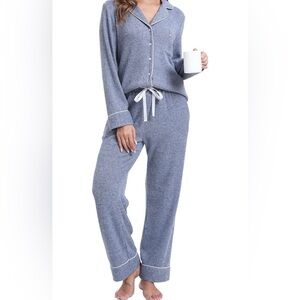 Manbeiya Light Blue Pajama – XL (NWT) ✨